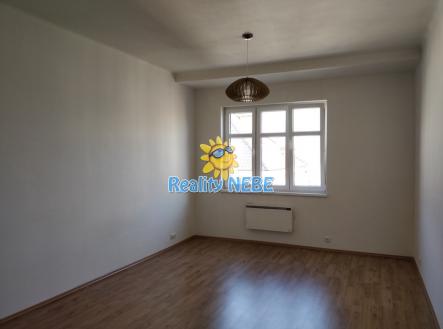 Pronájem bytu, 1+kk, 31 m² obrázek