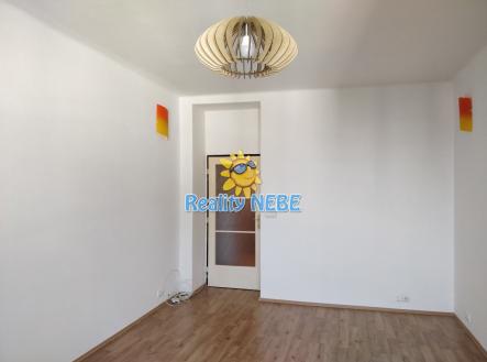 Pronájem bytu, 1+kk, 31 m²