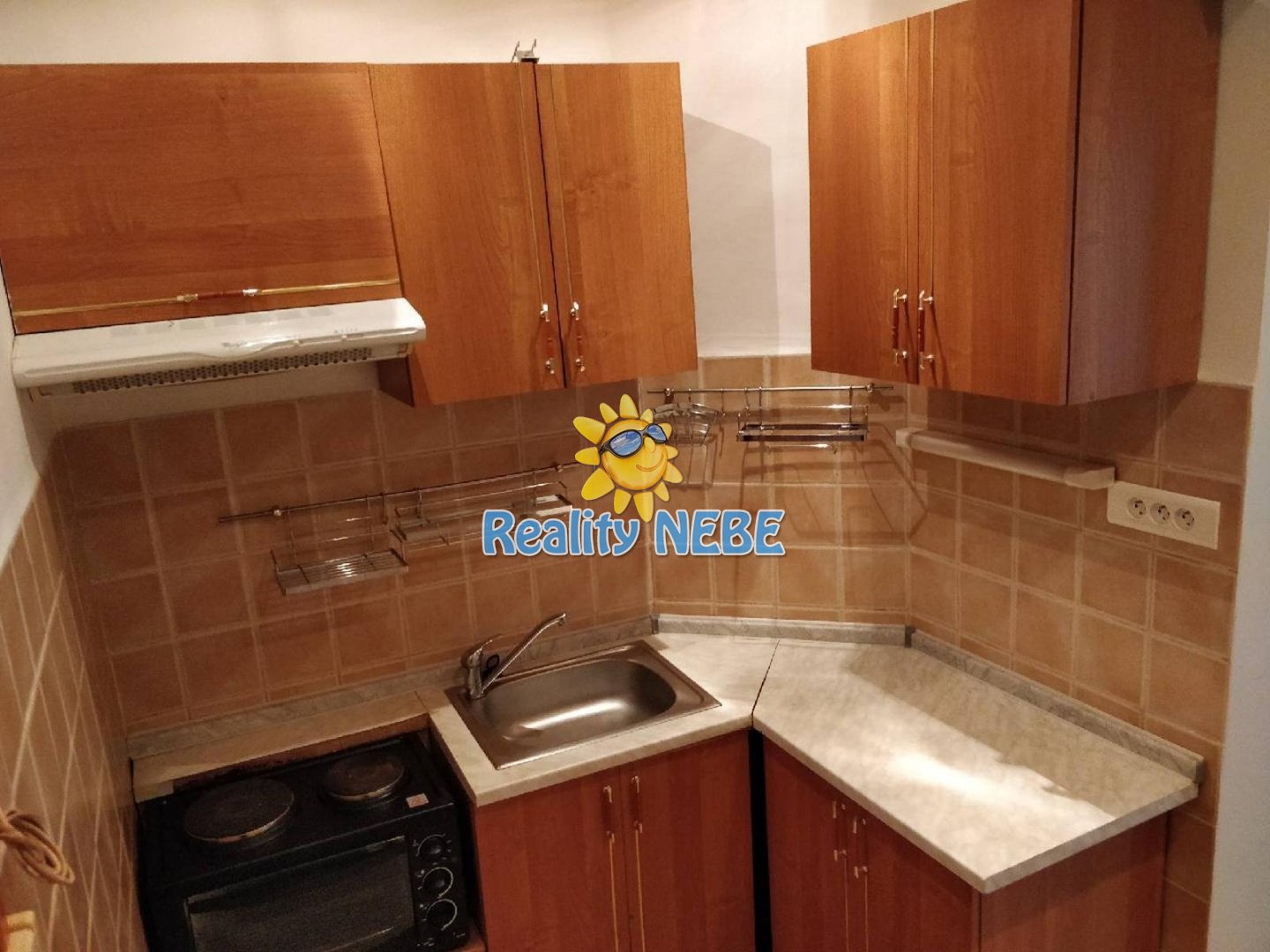Pronájem bytu 1+kk  31m2 Na Veselí Praha 4 Pankrác
