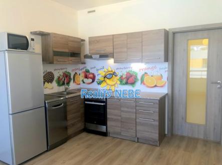 Pronájem bytu, 1+kk, 30 m²