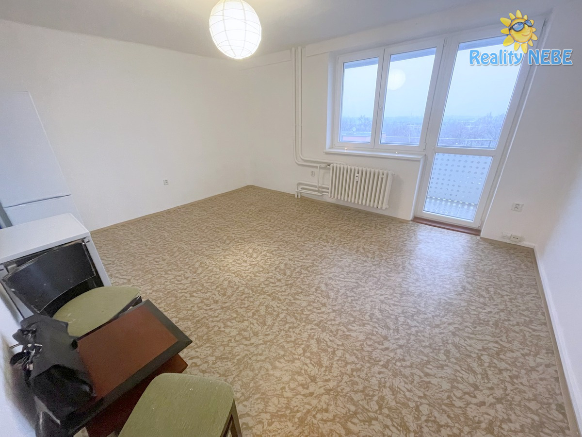 Pronájem bytu 3kk 70m2 balkon sklep Na Klášterním metro Petřiny