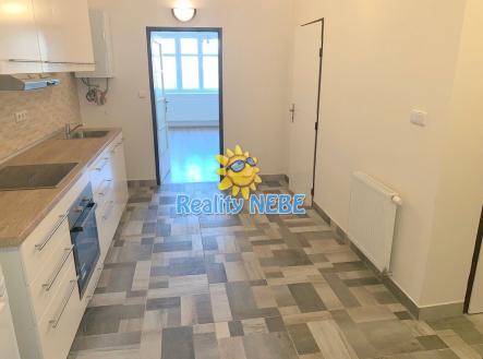 Pronájem bytu, 2+1, 56 m²