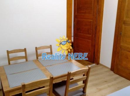 Pronájem bytu, 3+kk, 62 m²