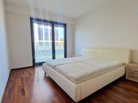 Pronájem bytu, 2+kk, 55 m²