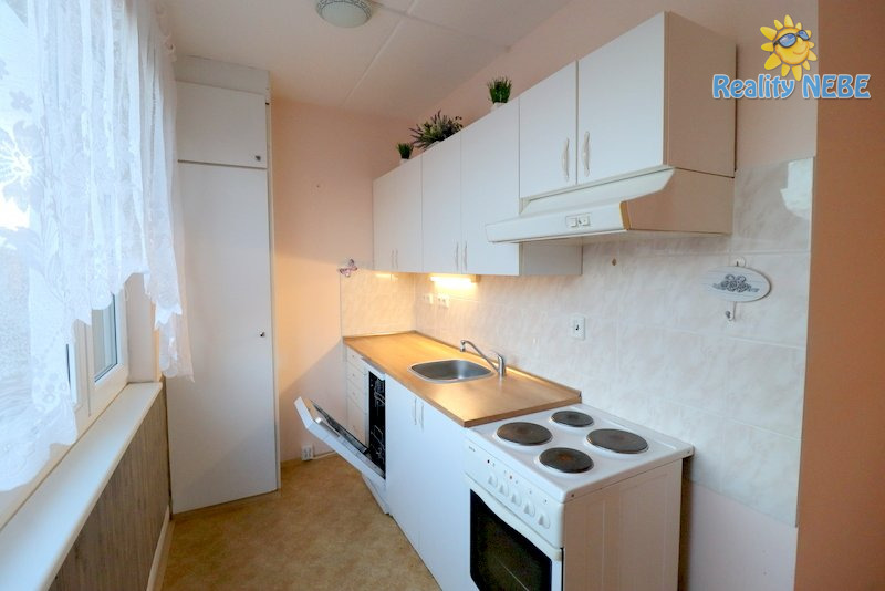 Pronájem bytu 1+kk, 40 m2, Průběžná, Milovice