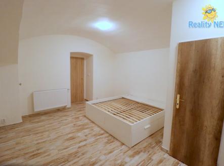 Pronájem bytu, 1+kk, 21 m²