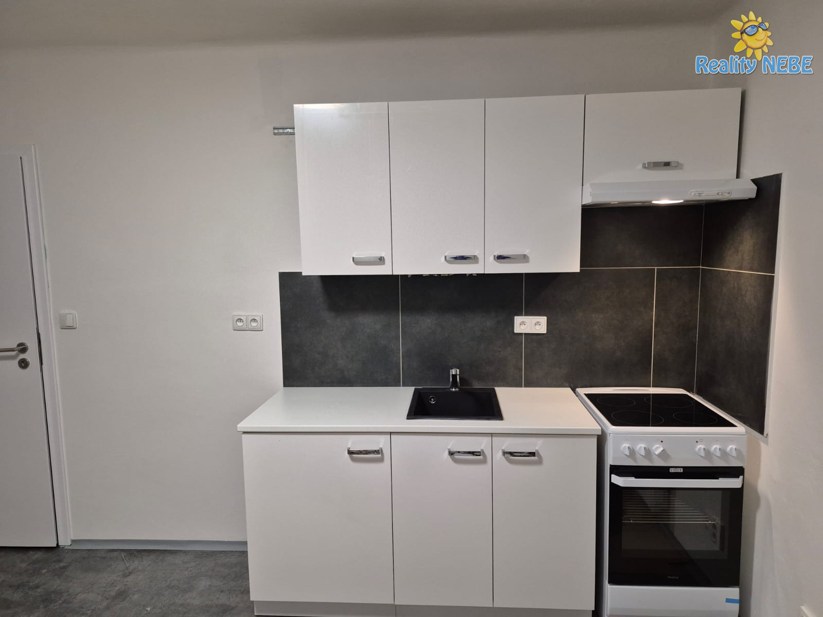 Pronájem bytu 2+1/B 53m2 Petrohradská Kladno - Rozdělov