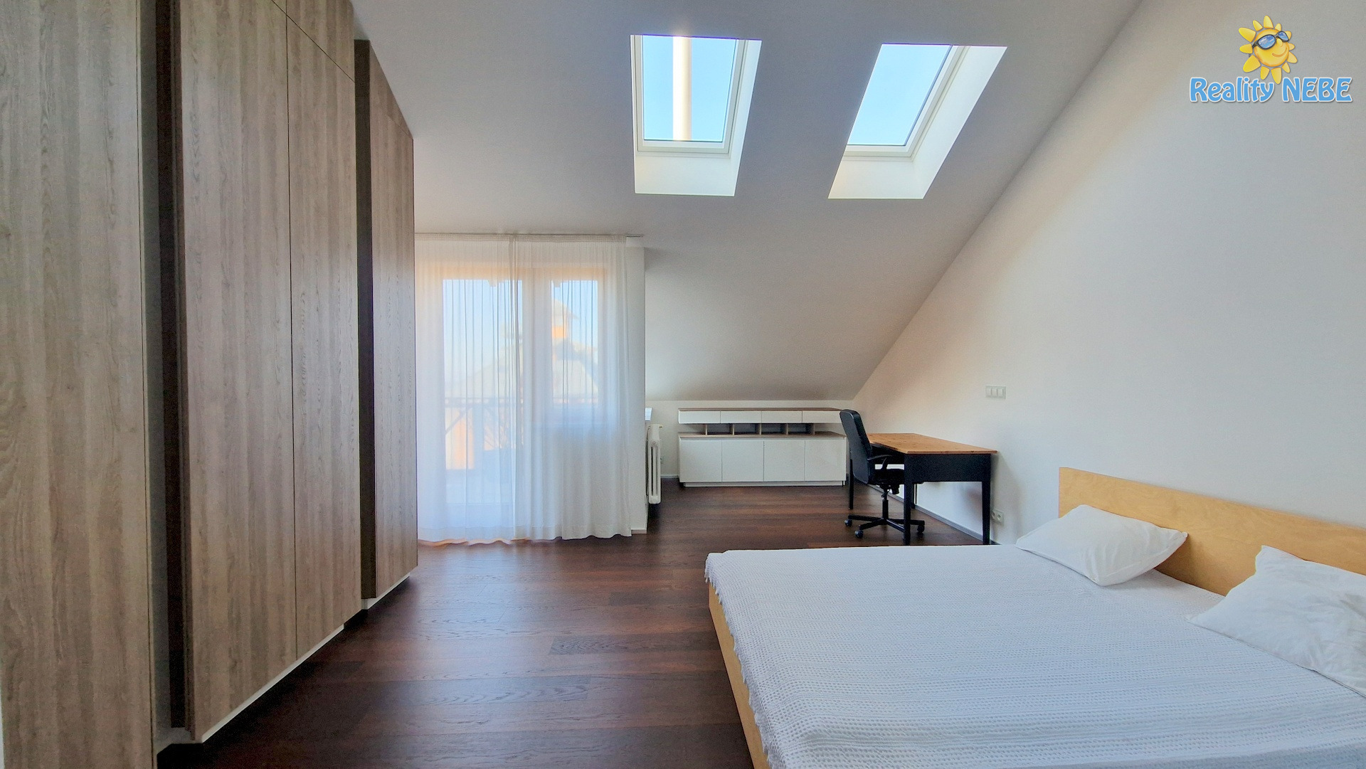 Pronájem bytu 3+kk/B/G, 200 m2, Na Okraji, Praha 6, Petřiny