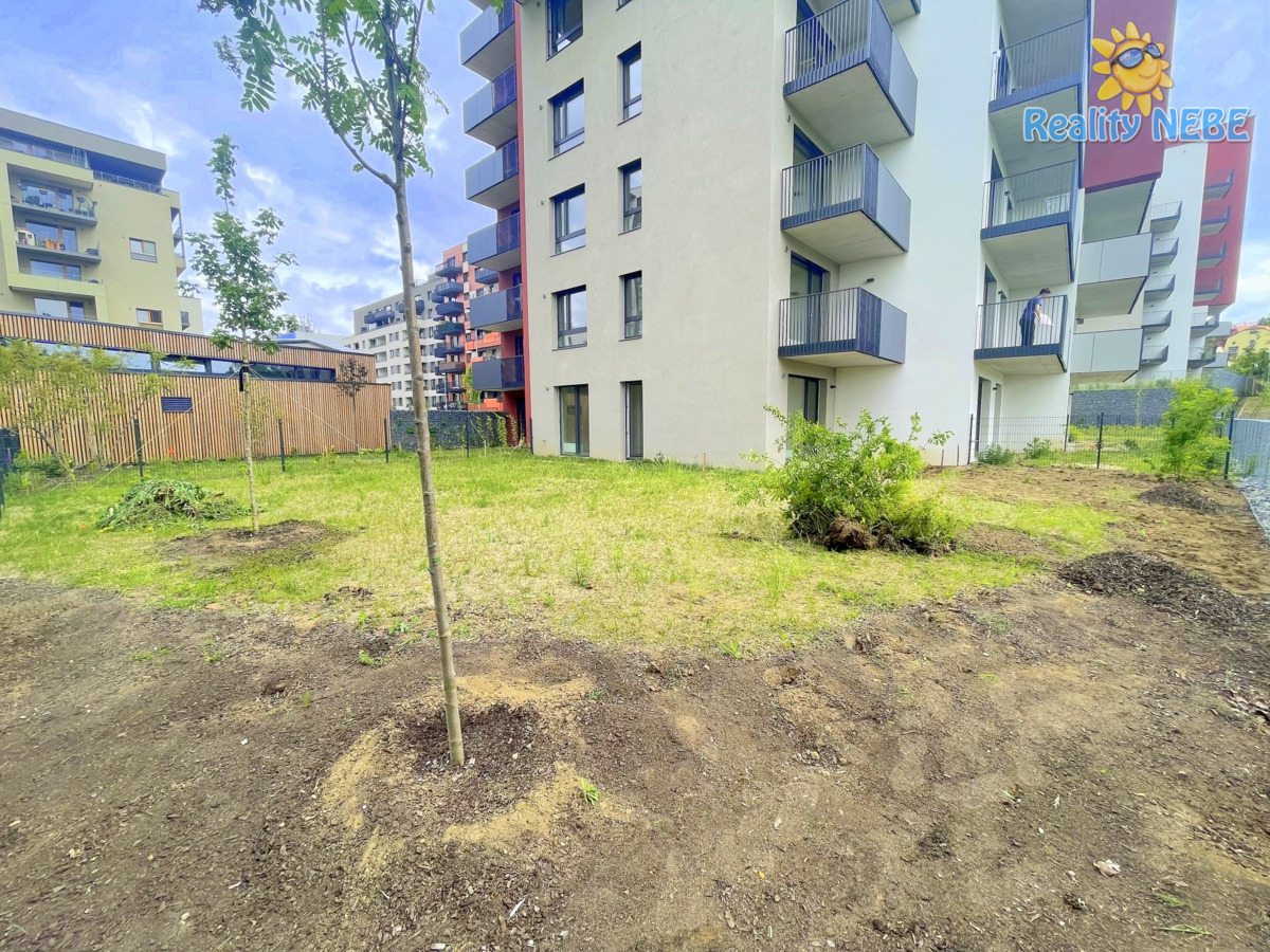 Pronájem bytu 2kk/T/GS, 49m2 + 280m2 zahrada, Zlochova Praha 4 Modřany - Komořany