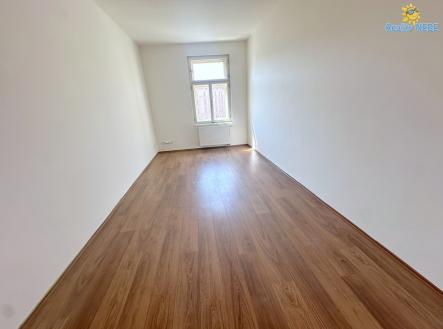 Pronájem bytu, 1+kk, 31 m²