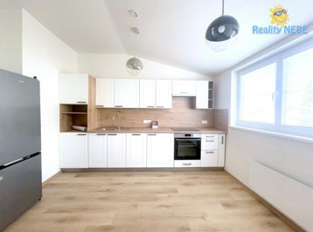 Pronájem bytu, 2+kk, 36 m²