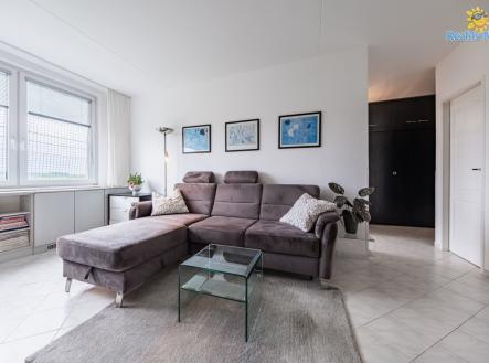 Pronájem bytu, 2+kk, 43 m²