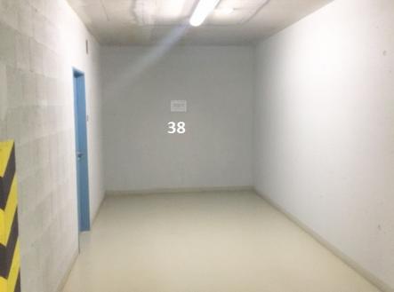 Pronájem - malý objekt/garáž