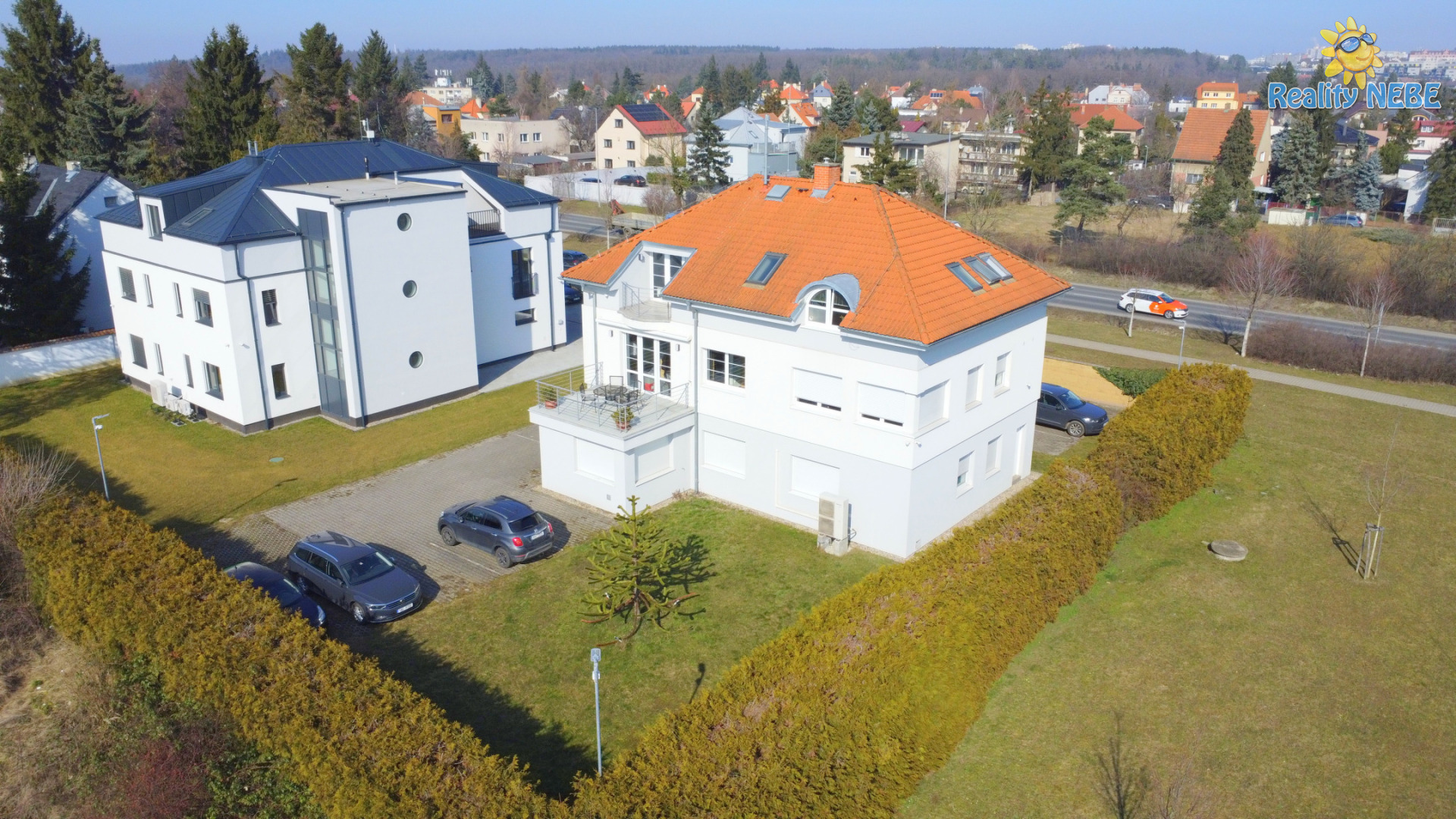 Pronájem domu se zahradou - Vídeňská, Praha 4 