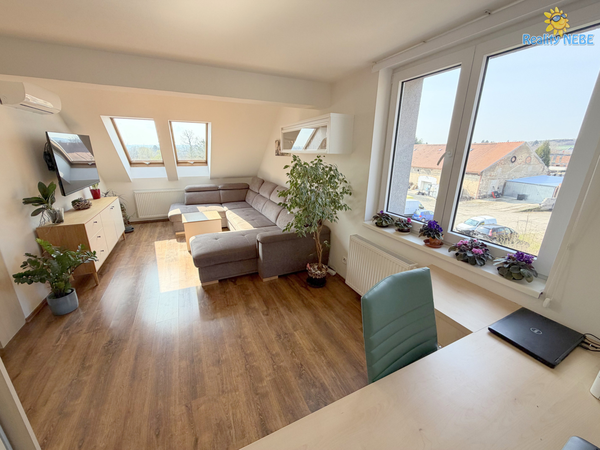 Prodej bytu 4+1 127m zahrada Bezinková Praha Březiněves