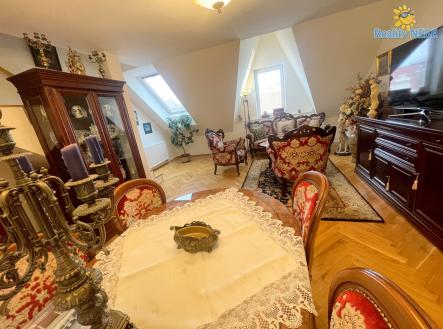 Pronájem bytu, 3+kk, 93 m²