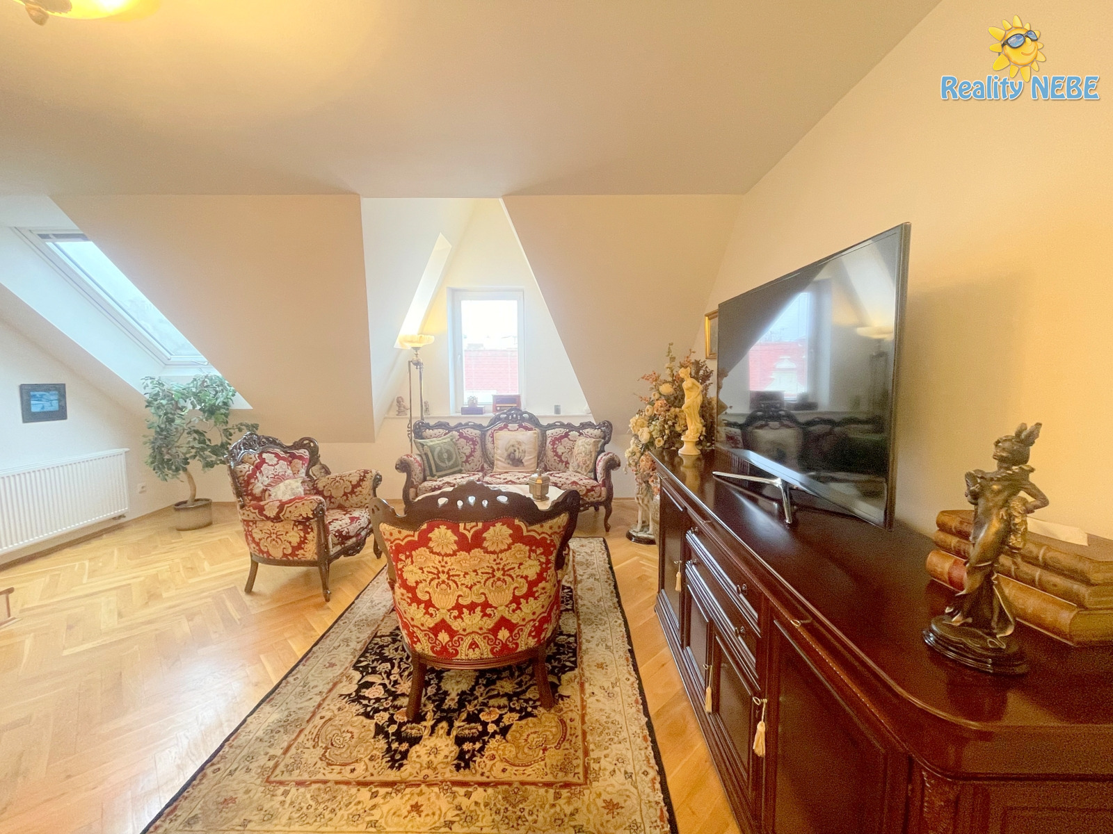 Pronájem bytu 3kk/T 110m2 Zborovská Praha 5 Smíchov