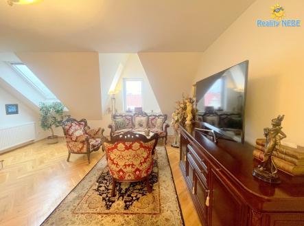 Pronájem bytu, 3+kk, 93 m²