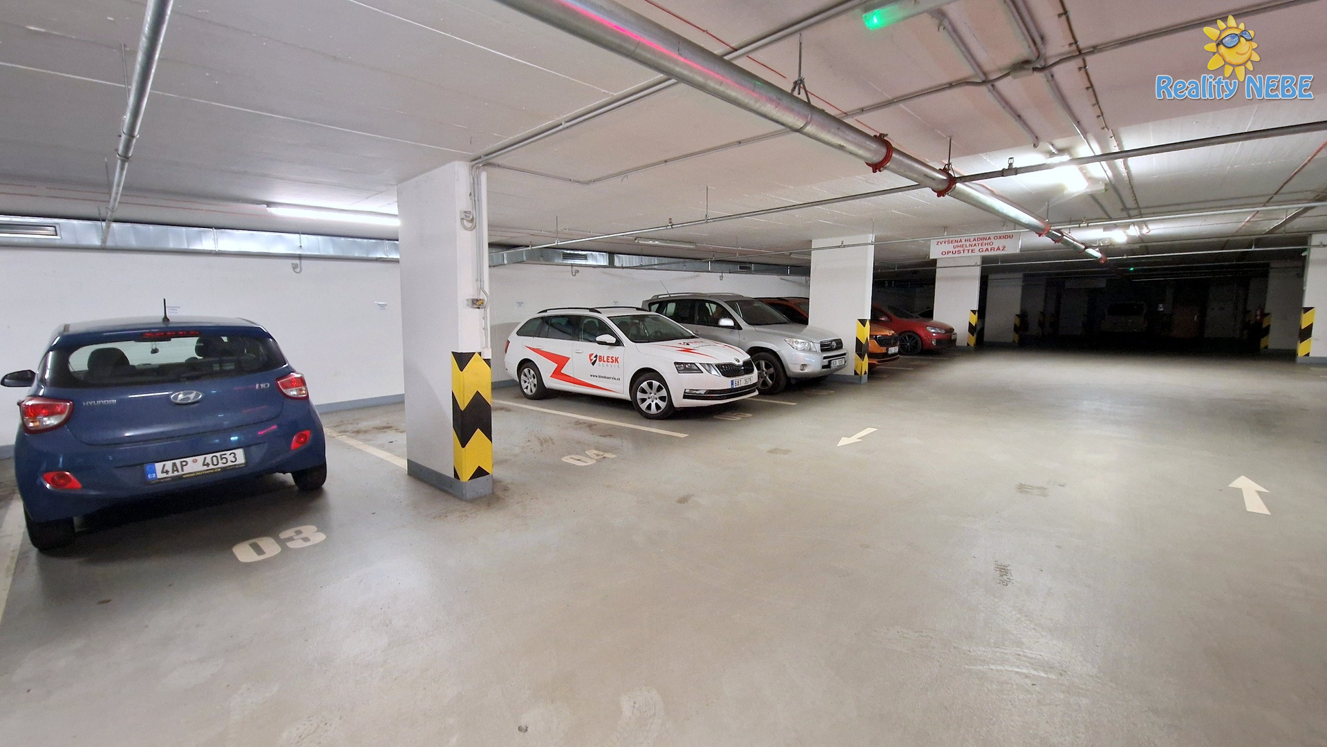 Pronájem garáže 20 m2, Modenská, Praha 15, Horní Měcholupy