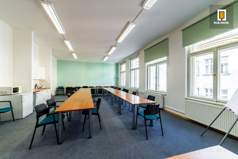 Kanceláře 150 m2, Masarykovo nám., Ostrava
