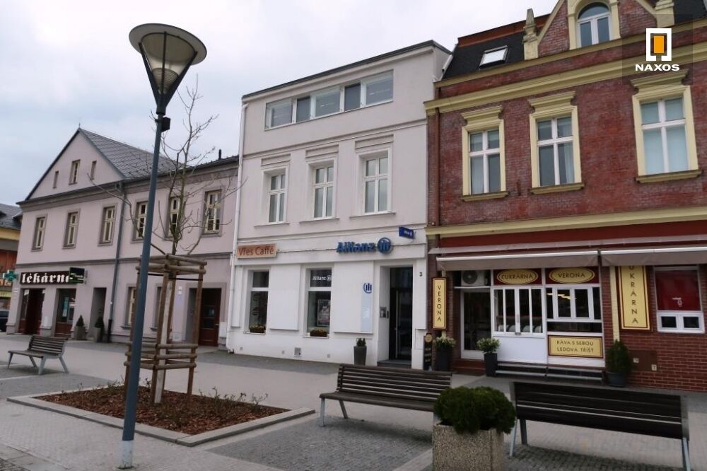 Pronájem obchodního prostoru, cca 50 m2, Mírové náměstí, Hlučín