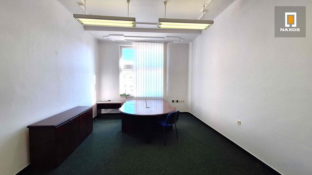 Pronájem kanceláře 25 m2, Prokešovo náměstí, Ostrava