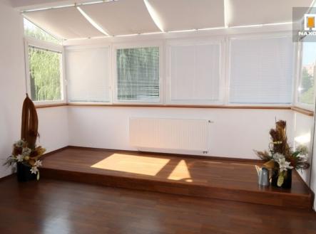Pronájem - kanceláře, 130 m²