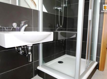 Pronájem - kanceláře, 130 m²