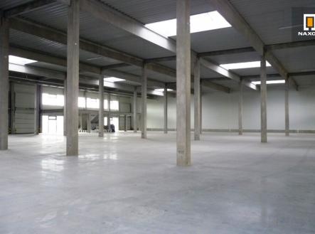 Pronájem - skladovací prostor, 363 m²