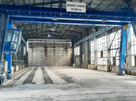 Pronájem - výrobní prostor, 860 m²
