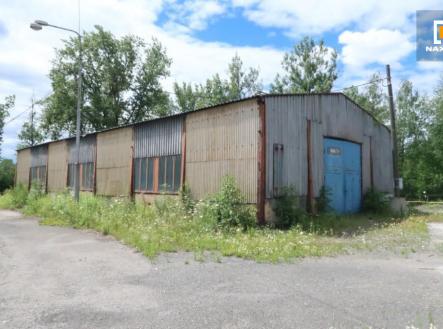 Pronájem - skladovací prostor, 390 m²