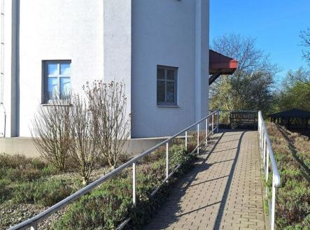 Prodej - nájemní dům, 578 m²