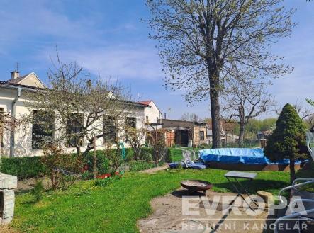 . | Prodej - dům/vila, 170 m²