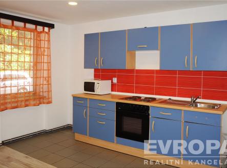 . | Prodej - nájemní dům, 160 m²