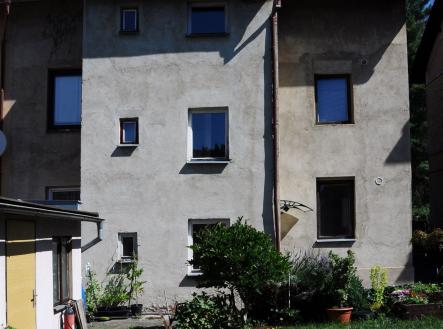 Prodej - nájemní dům, 160 m²