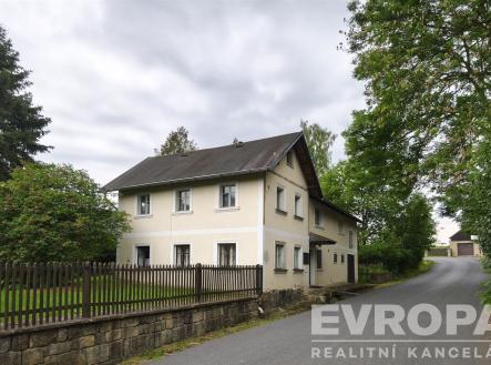. | Prodej - dům/vila, 203 m²