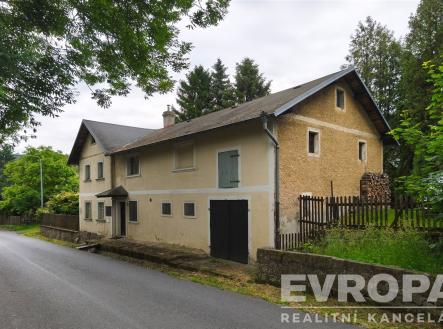 . | Prodej - dům/vila, 203 m²