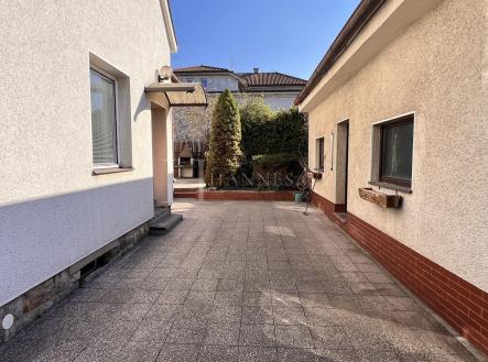 Prodej - dům/vila, 187 m² obrázek