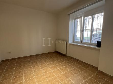 Pronájem bytu, 1+kk, 30 m²