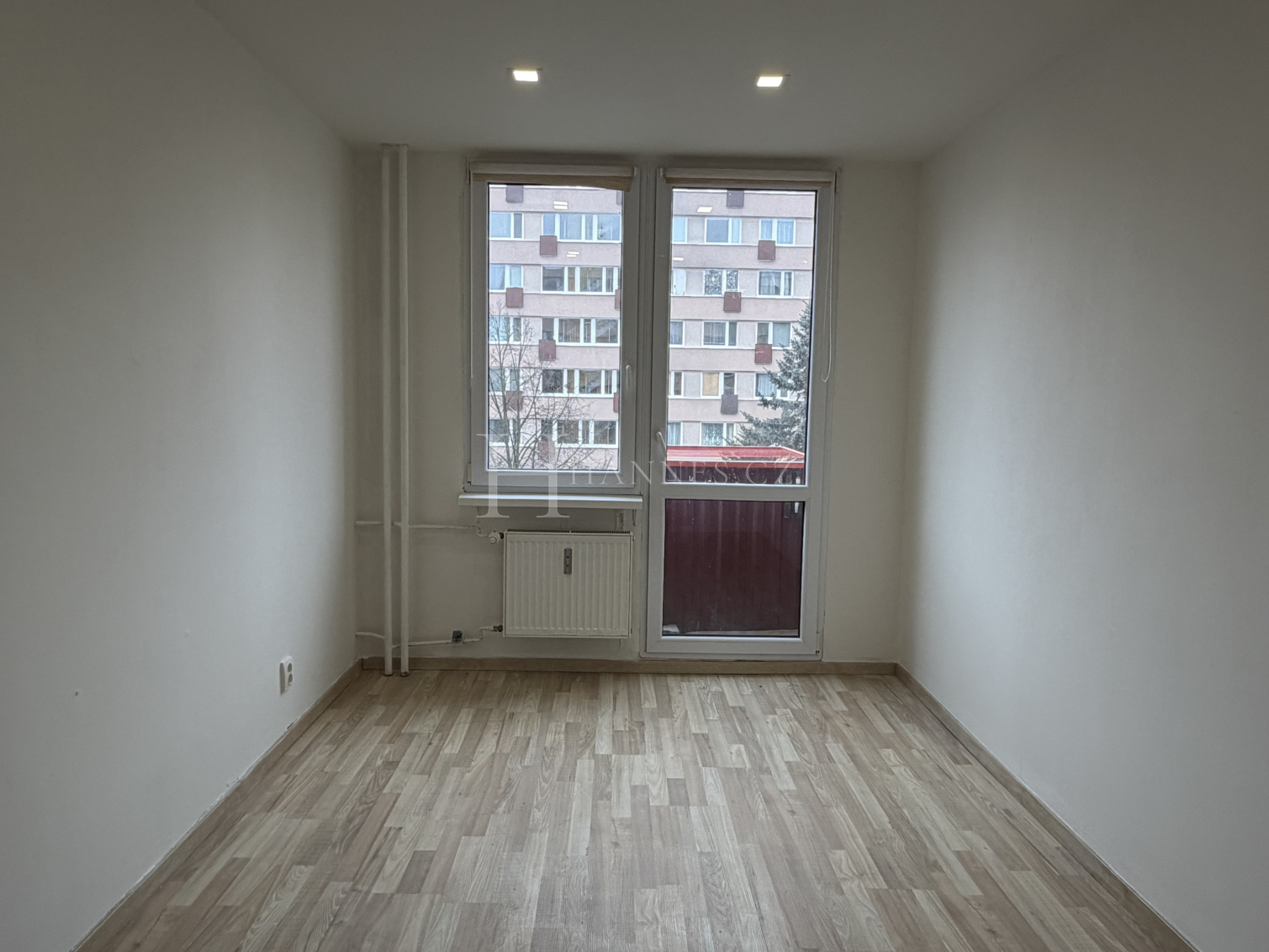 Pěkný, 2+k, 41m² + malý balkónek + komora, Kladno - Ústecká