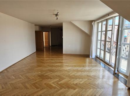 . | Pronájem bytu, 3+1, 154 m²