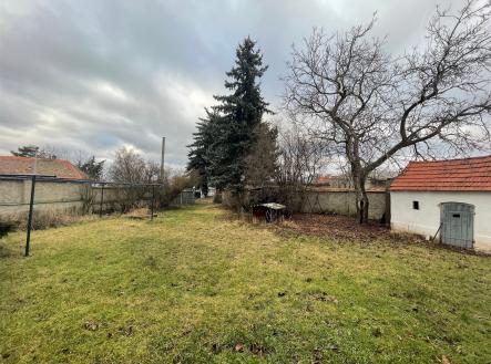 Současný stav severní zahrada 2 | Prodej - dům/vila, 238 m²