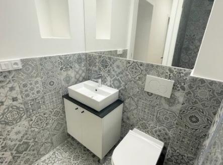 WC | Prodej bytu, 2+kk, 47 m²