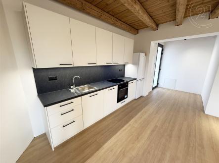 . | Pronájem bytu, garsoniéra, 47 m²