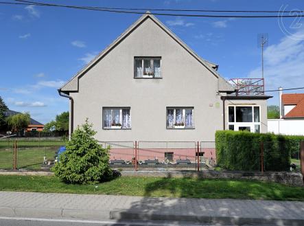 . | Prodej - dům/vila, 230 m²
