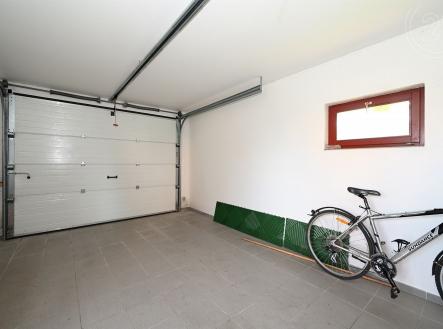 . | Prodej - dům/vila, 175 m²