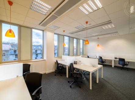 . | Pronájem - kanceláře, 60 m²