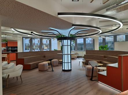 . | Pronájem - kanceláře, 60 m²