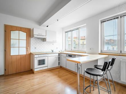 kuchyň | Pronájem bytu, 4+kk, 146 m²