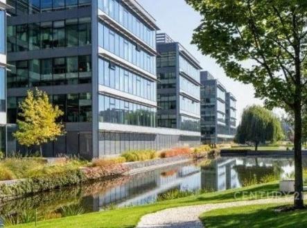 nepoužitelný prostor | Pronájem - kanceláře, 280 m²